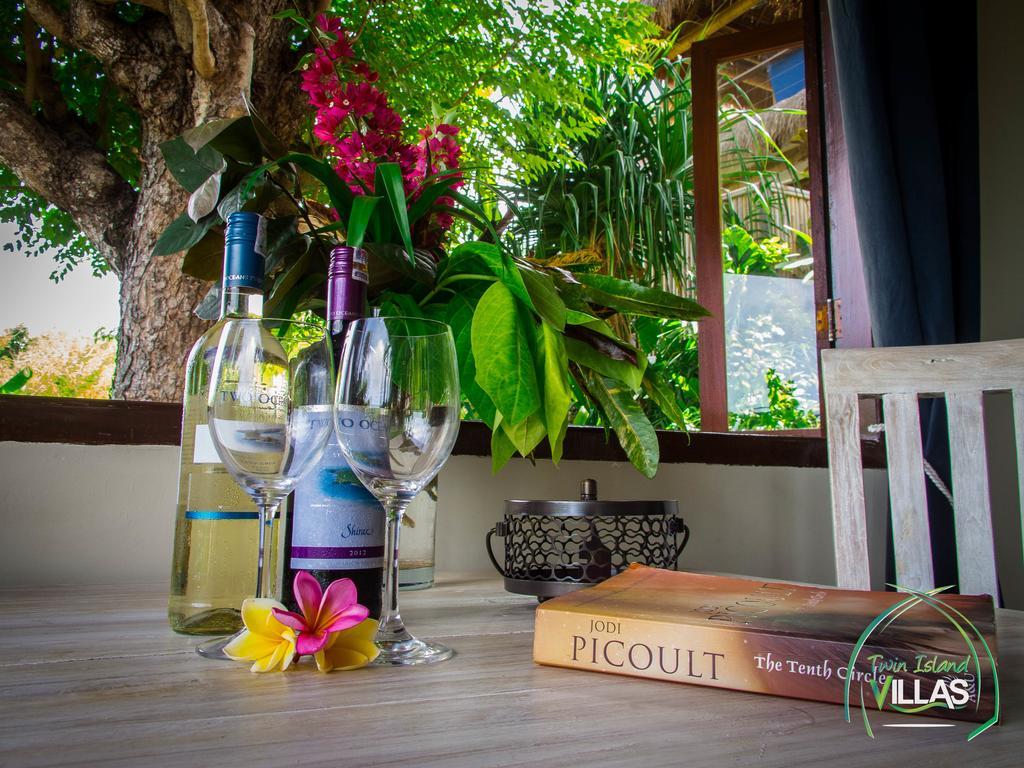 Twin Island Villas & Dive Resort Nusa Lembongan  Exterior photo