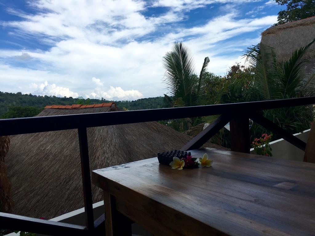 Twin Island Villas & Dive Resort Nusa Lembongan  Exterior photo