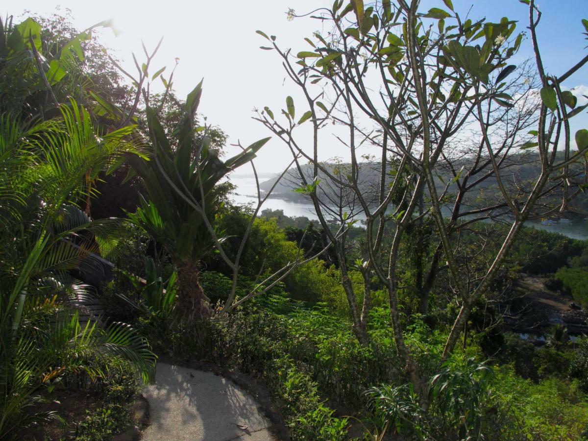 Twin Island Villas & Dive Resort Nusa Lembongan  Exterior photo